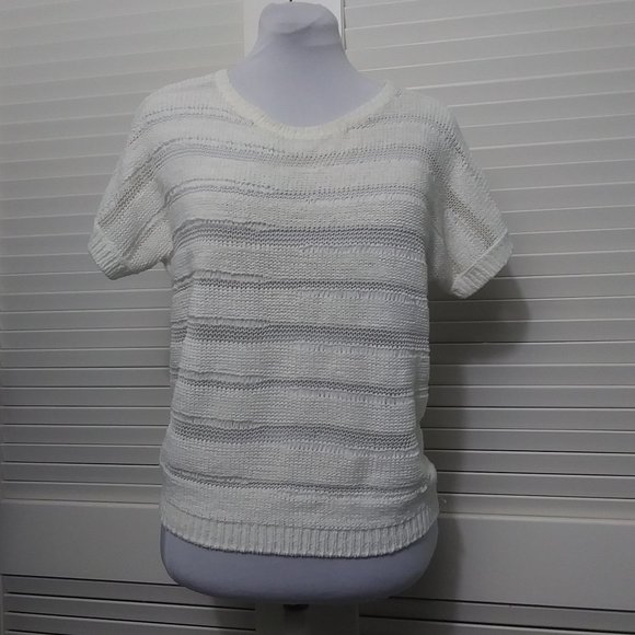 LOFT Tops - LOFT Crew Neck Short Sleeve Sweater Ivory White Size Medium